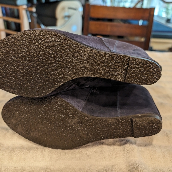 Sundance size 40 Navy suede leather wedge boot - Picture 5 of 7